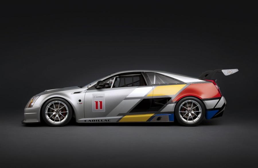  Cadillac CTS-V Coupe SCCA Race Car 2011 года  (фото 18 из 26)